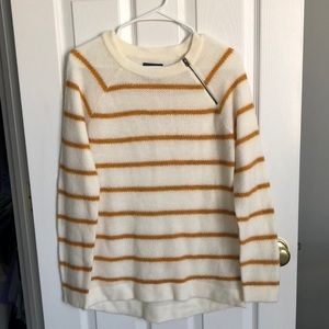 A&F Mustard Yellow/Cream Sweater
